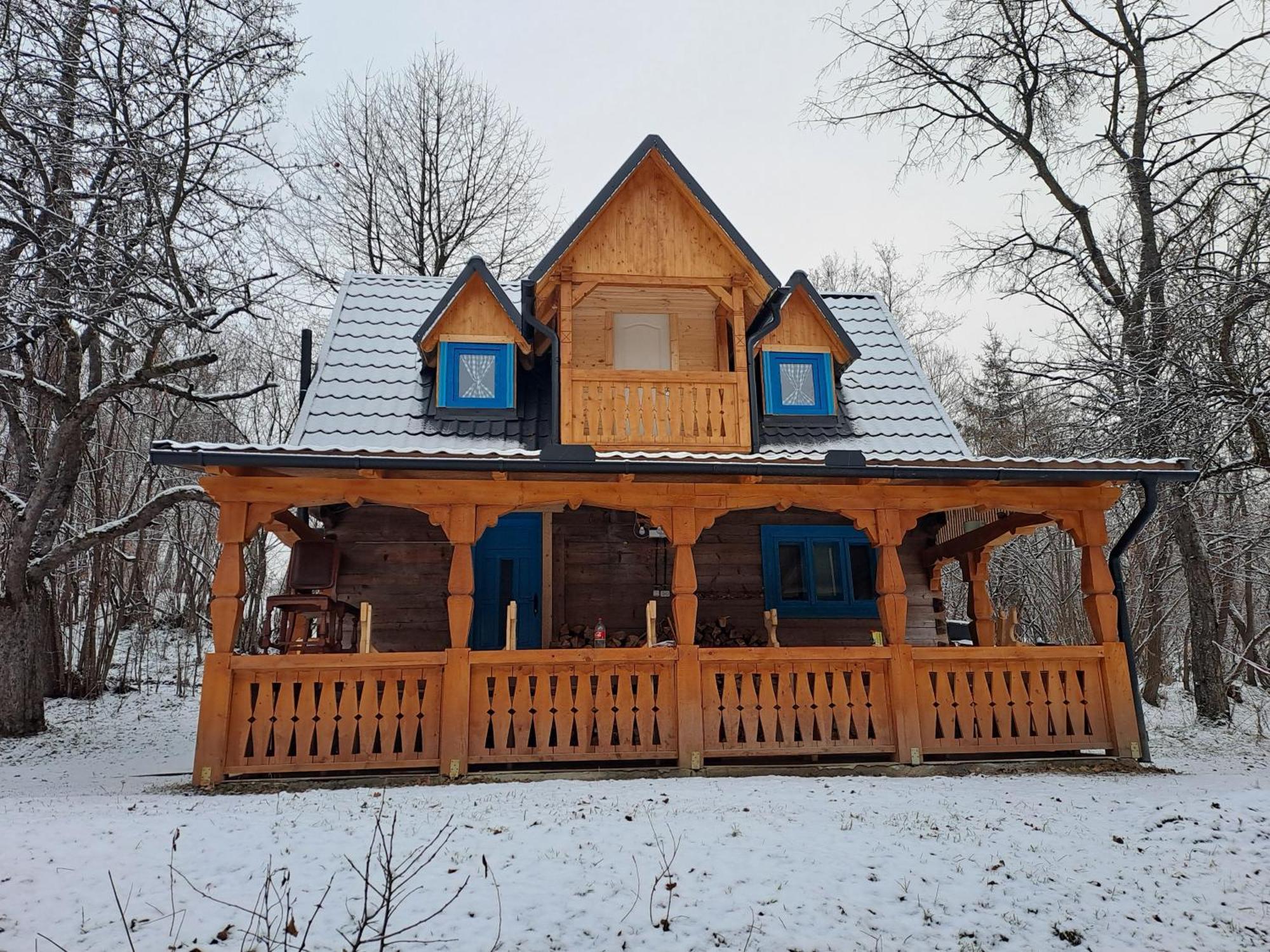 Complex Traditional Casuta Bunicilor-Breb Екстер'єр фото